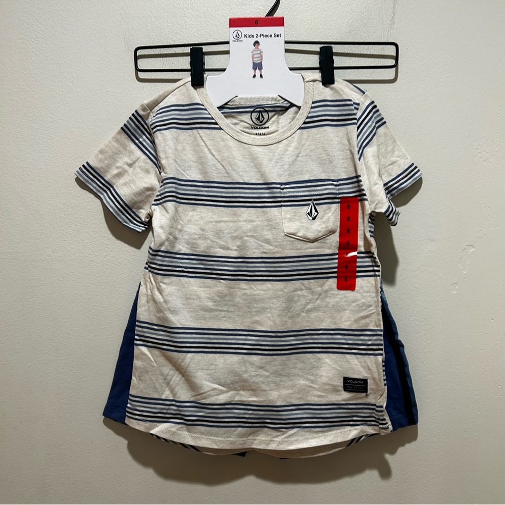 NWT Volcom Kids 2-Piece Set - Cream Stripe T-Shirt & Blue Shorts - Boy’s Size 6